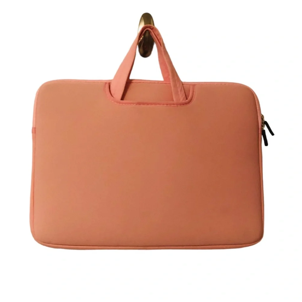 Pink padded laptop carrying case 15 x 11 in